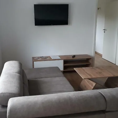 Ferienwohung Hirsch דירה *